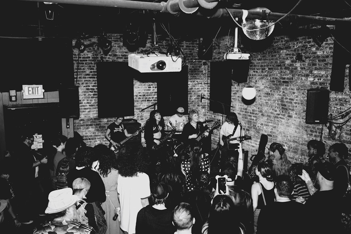 band and crowd at Gutter Bar, Brooklyn on the last night of tour